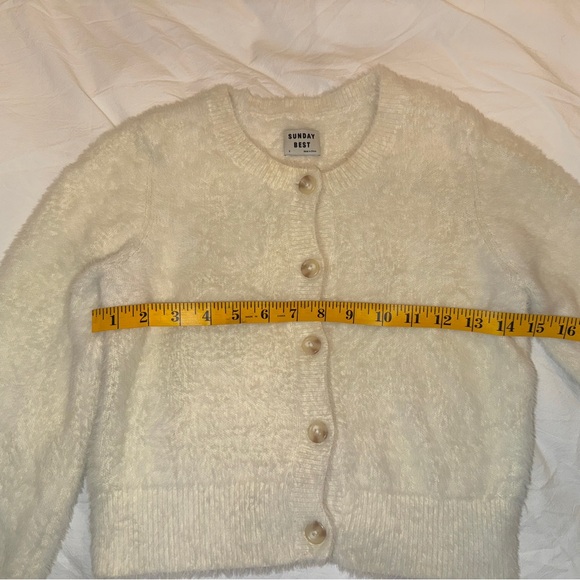 Aritzia’s Sunday Best “Carmen” Cream Cardigan - Picture 11 of 11